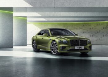 เบนท์ลีย์ เปิดตัว New Flying Spur Speed ซูเปอร์คาร์ 4 ประตูรุ่นแรกที่ทรงสมรรถนะที่สุดของแบรนด์