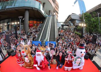 “The Season of Happiness 2025” แคมเปญสุดยิ่งใหญ่ ที่เกทเวย์ เอกมัย พร้อมพิธีเปิดไฟต้นคริสต์มาสและการแสดงจากศิลปินชื่อดัง “มิกซ์ สหภาพ”