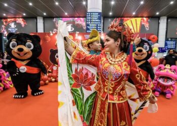 หยุดยาวเช็งเม้งคึกคัก ‘ฟรีวีซ่า’ เอื้อ นทท. จีนเที่ยวต่างประเทศ