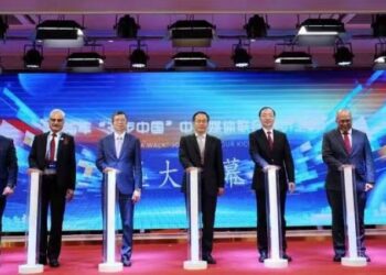 เริ่มต้นกิจกรรม ‘เที่ยวจีน 2025’ที่เมืองอู่ฮั่น สื่อจีน-ต่างชาติร่วมการเดินทาง