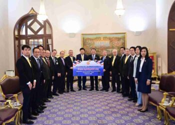 หอการค้าไทย-จีน มอบ 5 ล้านบาท ช่วยเหลือทหาร-ประชาชน จากเหตุปะทะชายแดน