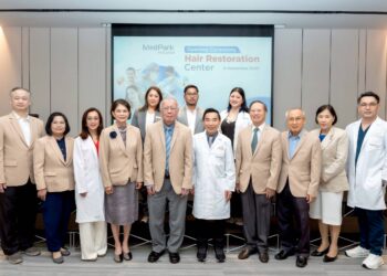 โรงพยาบาลเมดพาร์ค เปิดตัว “ศูนย์ปลูกถ่ายเส้นผม” ยกระดับการรักษาผมบางและศีรษะล้าน