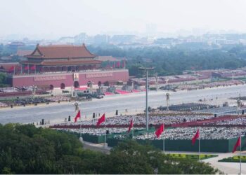 จีนจัดพิธีสวนสนามใหญ่ที่จัตุรัสเทียนอันเหมิน ปักกิ่ง ครบรอบ 80 ปีชัยชนะสงครามต่อต้านญี่ปุ่นและฟาสซิสต์โลก
