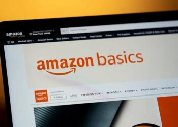 Amazon จ่อเลิกจ้างพนักงาน 14,000 ตำแหน่ง ปรับโครงสร้างไปเน้น AI