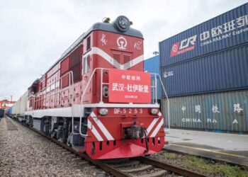 จีนเปิดใช้ทางรถไฟเร็วสูงขนส่งสินค้า อู่ฮั่น-กว่างโจว เสริมแกร่งโลจิสติกส์ตอนกลาง-ใต้