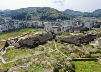 หมู่บ้านโบราณในฝูเจี้ยน เอาสายไฟลงดิน หนุนการท่องเที่ยว
