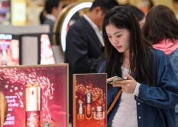 ยอดค้าปลีกจีนแตะระดับ 50 ล้านล้านหยวน ส่องให้เห็นศักยภาพมหาศาลของตลาดจีน