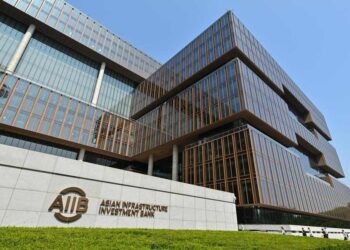 AIIB ออกพันธบัตรแพนด้า 3 พันล้านหยวน ยอดจองพุ่งสูงเป็นประวัติการณ์