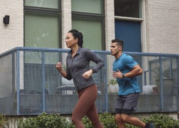 Amazfit Active 3 Premium สมาร์ทวอทช์เรือธงรุ่นใหม่ล่าสุด ยกระดับการฝึกซ้อมและการใช้ชีวิตในหนึ่งเดียว