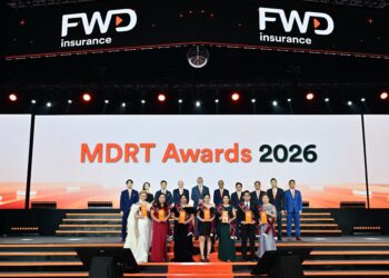 FWD ประกันชีวิต ฉลองความสำเร็จตัวแทน คว้าคุณวุฒิ MDRT