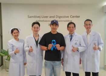 สมิติเวช สานต่อแคมเปญ Blue Ribbon รณรงค์ต้านภัยมะเร็งลำไส้ใหญ่