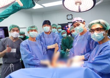 หัวเว่ยหนุนโรงพยาบาลชุมแพยกระดับการเรียนการสอนแพทย์ ผ่าน Telemedicine ถ่ายทอดผ่าตัดจริงแบบ 4K เรียลไทม์