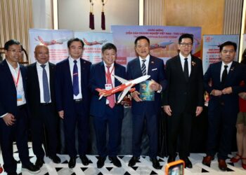 “เวียตเจ็ทไทยแลนด์” ร่วมฉลอง 50 ปี ไทย–เวียดนาม”รับมอบโบอิ้ง 737-8 50 ลำ ภายในปี 2571