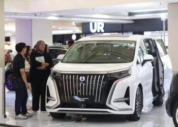 ขุมพลังอีวีจีน พลิกกติกาตลาดยานยนต์โลก