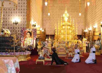 สหสมาคมศิษย์เซนต์ปอลเดอชาร์ตร เป็นเจ้าภาพพระพิธีสวดพระอภิธรรมพระบรมราชชนนีพันปีหลวง