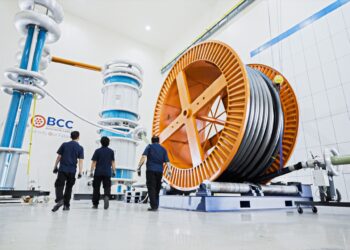 “BCC” ตอกย้ำผู้นำสายไฟฟ้าใต้ดิน ลุยโปรเจกต์แนวรถไฟฟ้า-หัวเมืองใหญ่